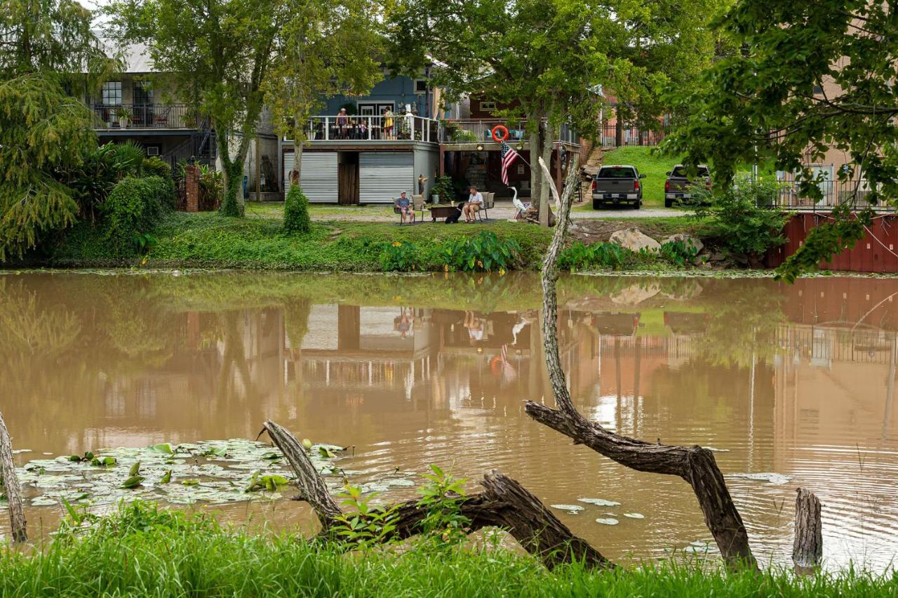Chateau Royale, Pet Friendly, On Bayou, Downtown! New Iberia Dış mekan fotoğraf