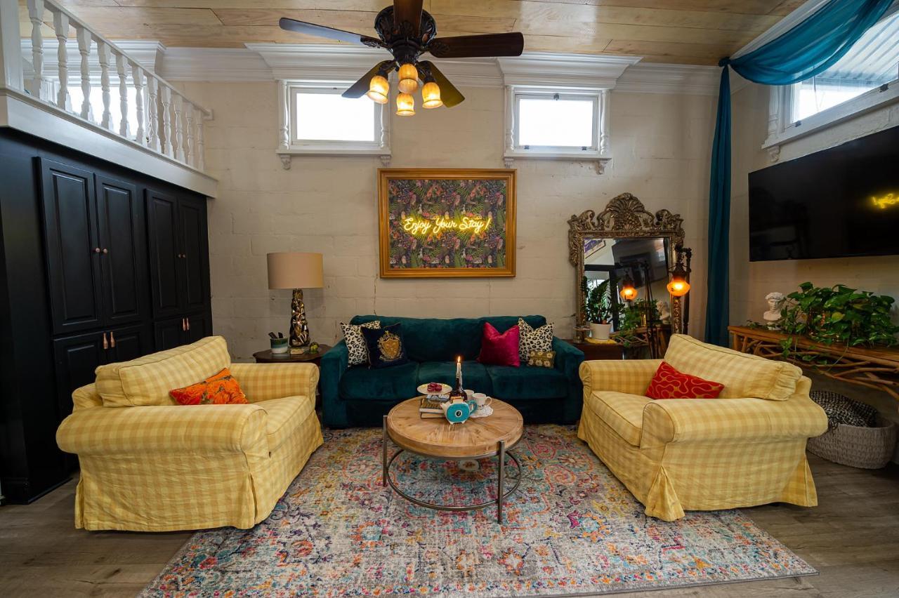 Chateau Royale, Pet Friendly, On Bayou, Downtown! New Iberia Dış mekan fotoğraf